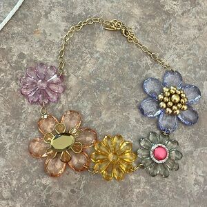 Vintage Anthropologie Leonora Dame Floral Lucite Necklace